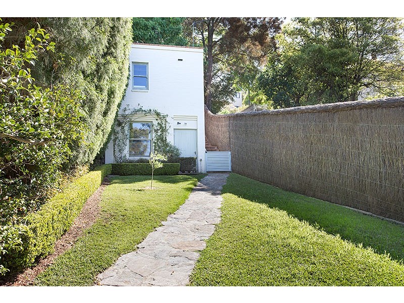 22 Roslyndale Avenue, Woollahra NSW 2025