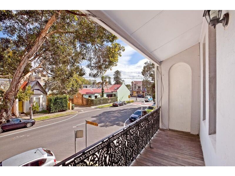2 RUTHVEN STREET, Bondi Junction NSW 2022