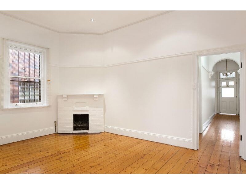 12 VICAR STREET, Coogee NSW 2034