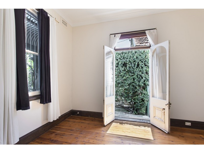 63 Rowntree Street, Birchgrove NSW 2041