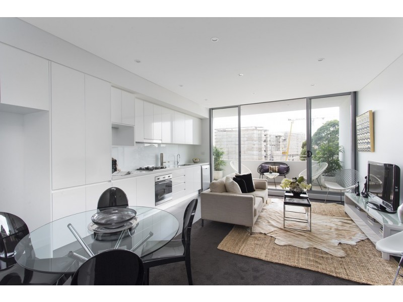 4.05/118 Old Canterbury Road, Lewisham NSW 2049