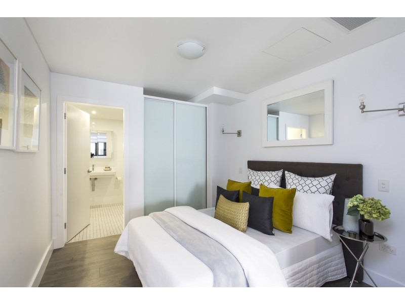 2/10 Adams Lane, Bondi Junction NSW 2022