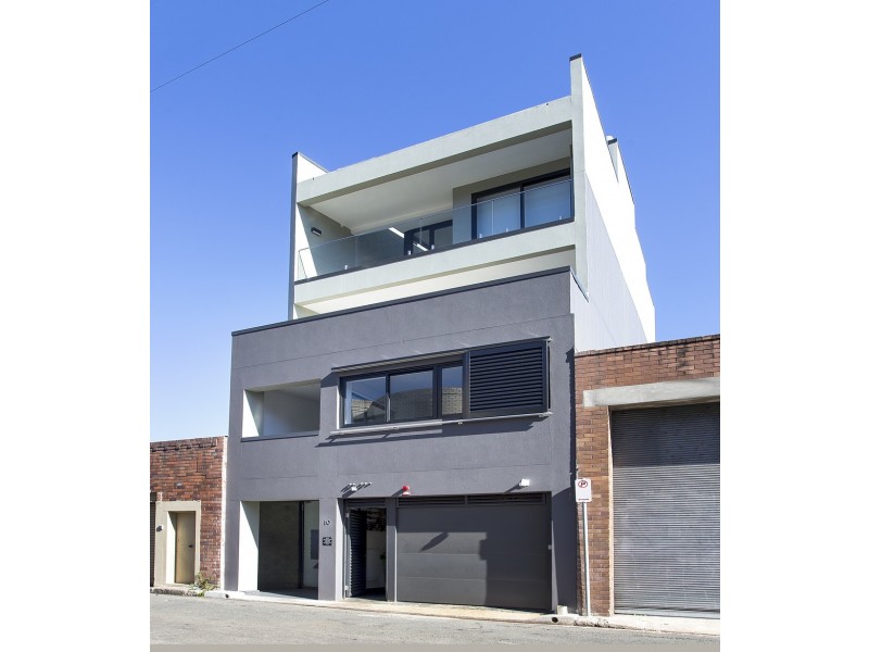 2/10 Adams Lane, Bondi Junction NSW 2022