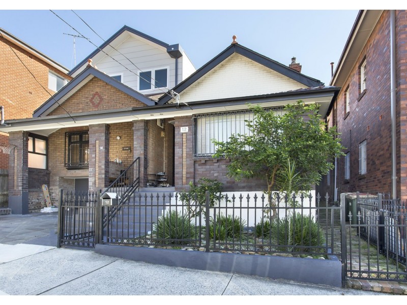 12 Vicar Street, Coogee NSW 2034