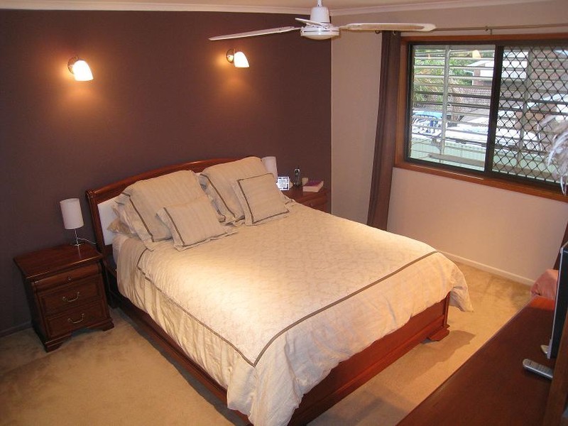 4 Burwood Close, Springwood QLD 4127