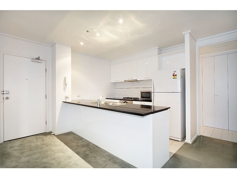 129/99 Whiteman Street, Southbank VIC 3006