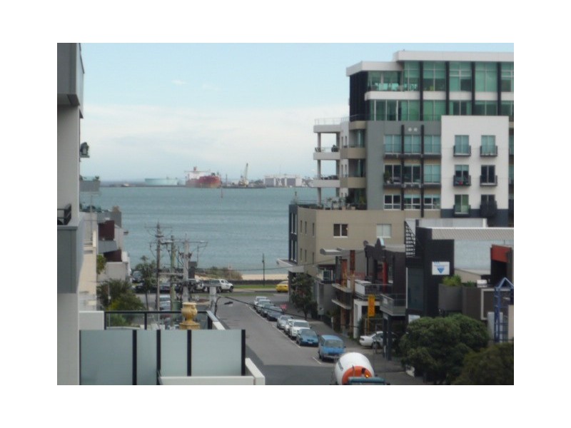 D502/52 NOTT STREET, Port Melbourne VIC 3207