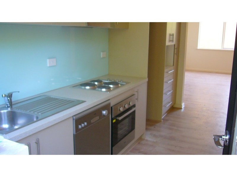 4/33 Albion Road, Box Hill VIC 3128