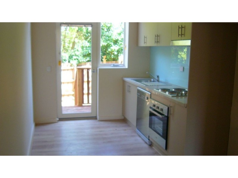 4/33 Albion Road, Box Hill VIC 3128