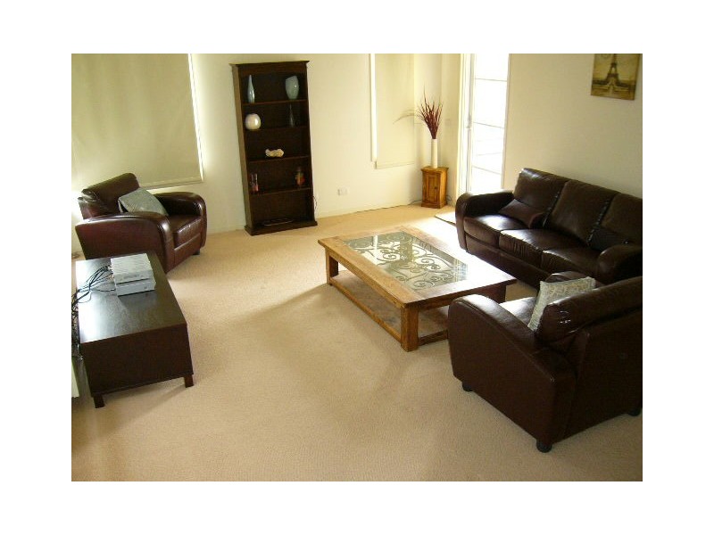 5/2 Graham Street, Port Melbourne VIC 3207