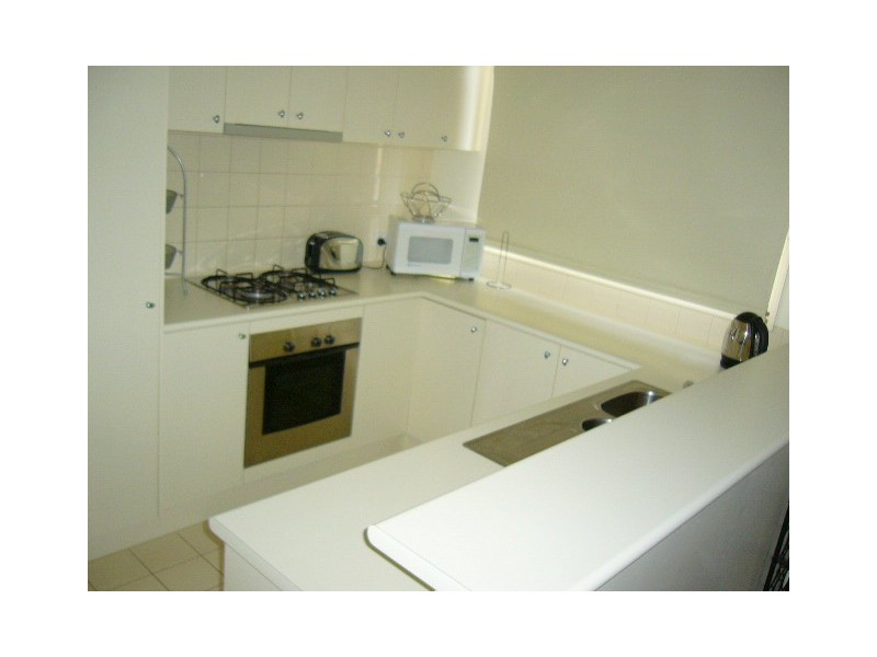 5/2 Graham Street, Port Melbourne VIC 3207