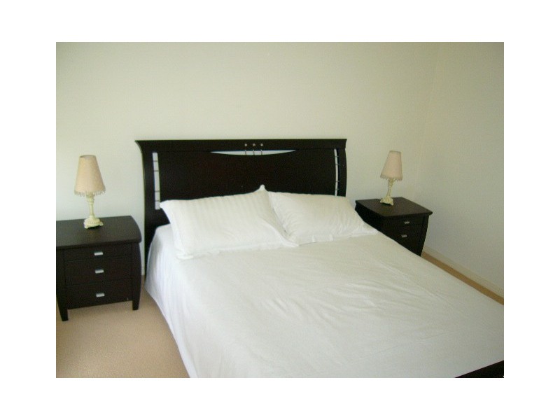 5/2 Graham Street, Port Melbourne VIC 3207