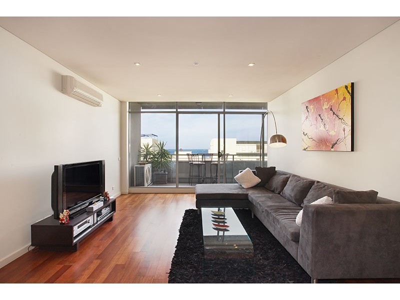 G805/93 Dow Street, Port Melbourne VIC 3207