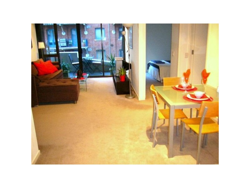 43B/2 ESPLANADE WEST, Port Melbourne VIC 3207