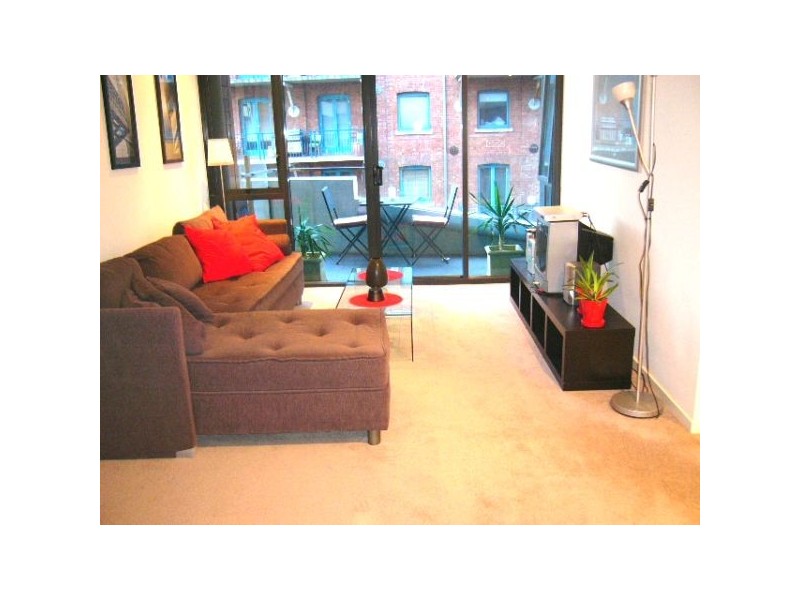 43B/2 ESPLANADE WEST, Port Melbourne VIC 3207