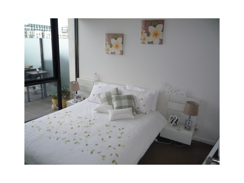 B403/55 Bay St, Port Melbourne VIC 3207