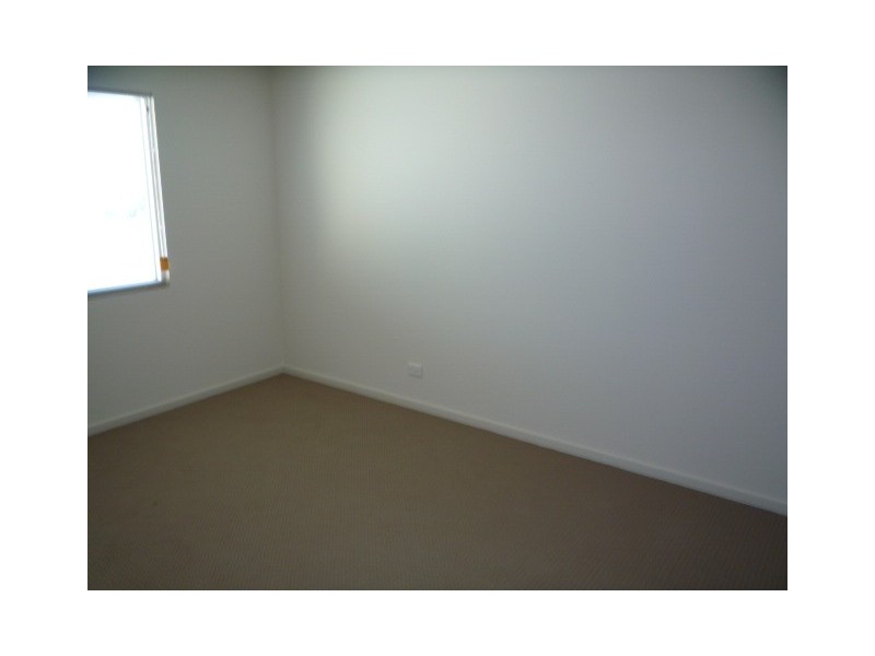 35/14 Bell Street, Coburg VIC 3058