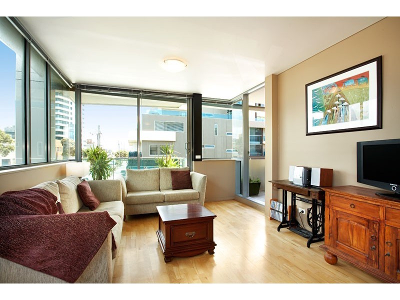 2/36 Rouse St, Port Melbourne VIC 3207