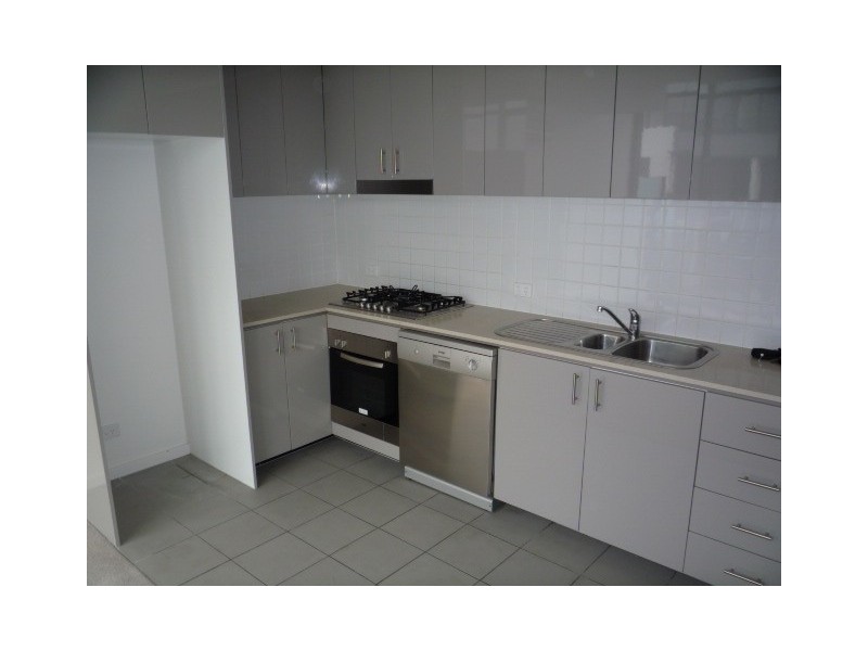 B809/55 Bay St, Port Melbourne VIC 3207