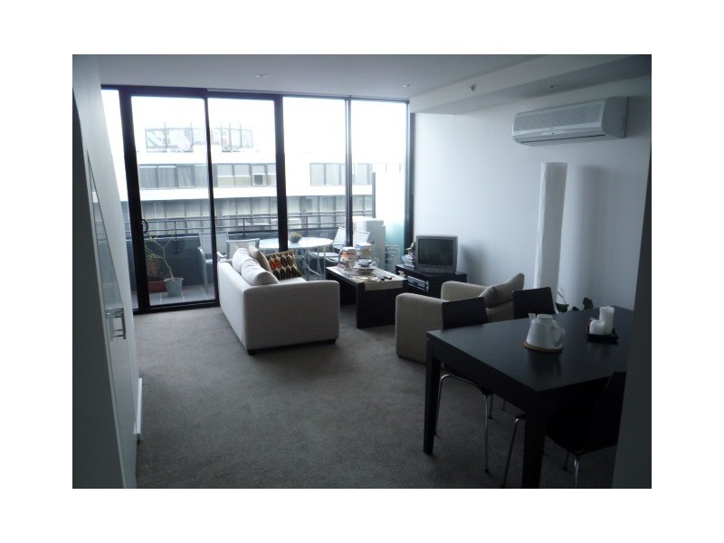 A903/57 Bay St, Port Melbourne VIC 3207