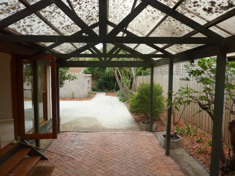 81 Orlando Street, Hampton VIC 3188