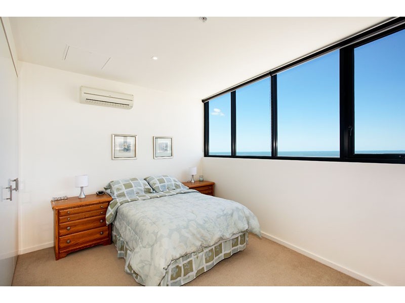 B805/55 Bay Street, Port Melbourne VIC 3207