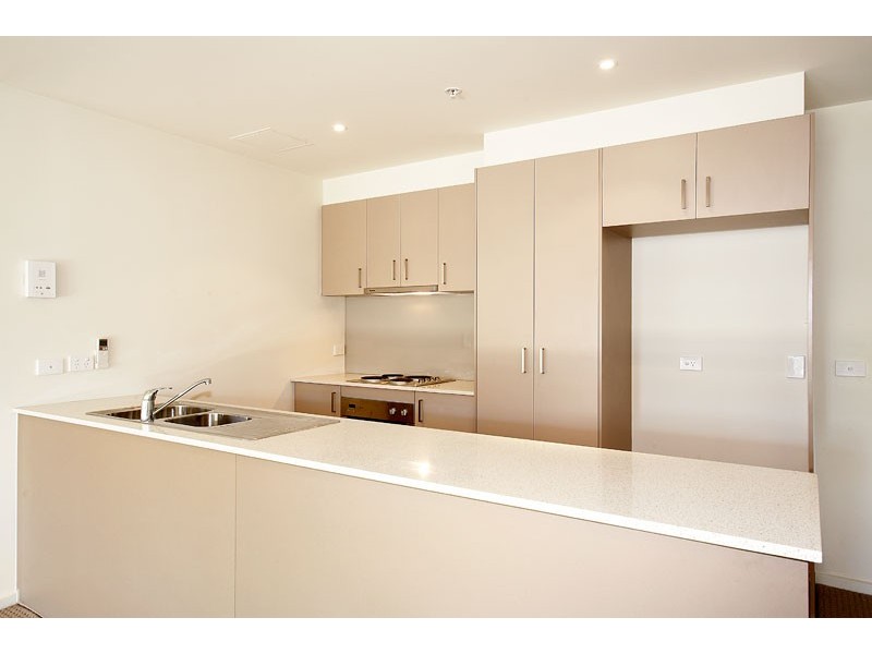 37/14  Bell Street, Coburg VIC 3058