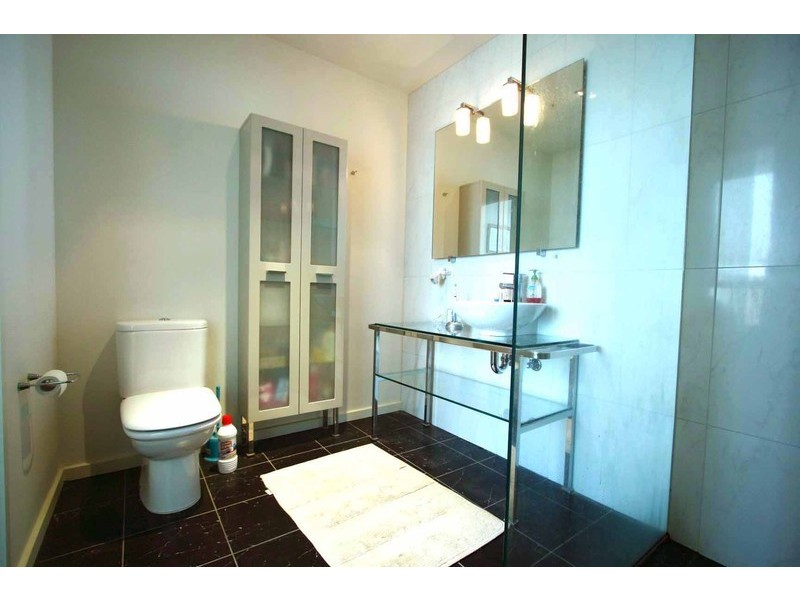 2303/68  La Trobe Street, Melbourne VIC 3000