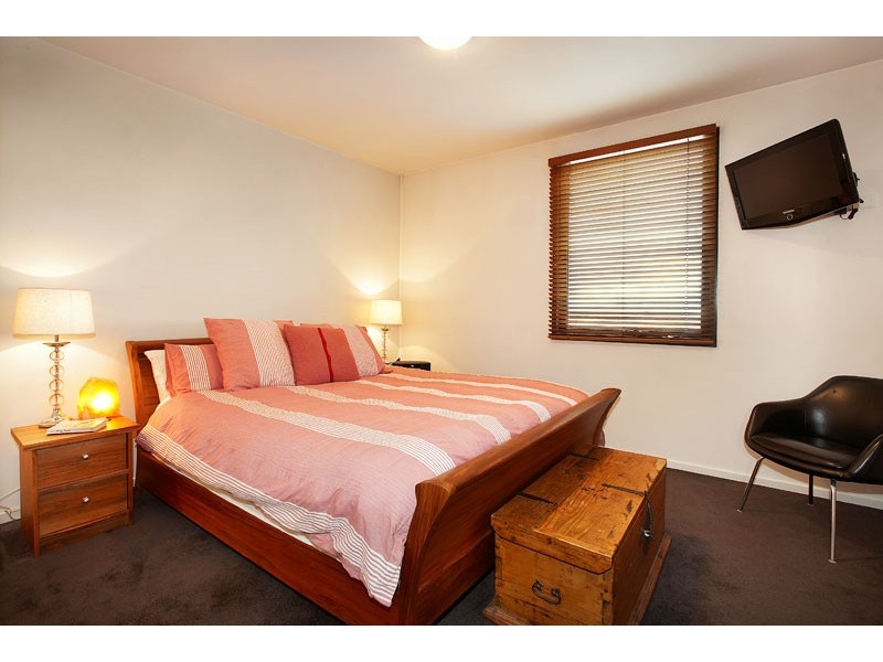 14/185 Barkly Street, St Kilda VIC 3182