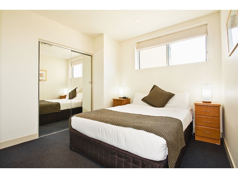 1111/233 Collins Street, Melbourne VIC 3000