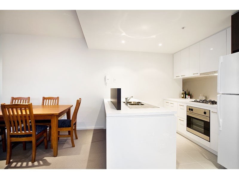 1307/15  Caravel Lane, Docklands VIC 3008