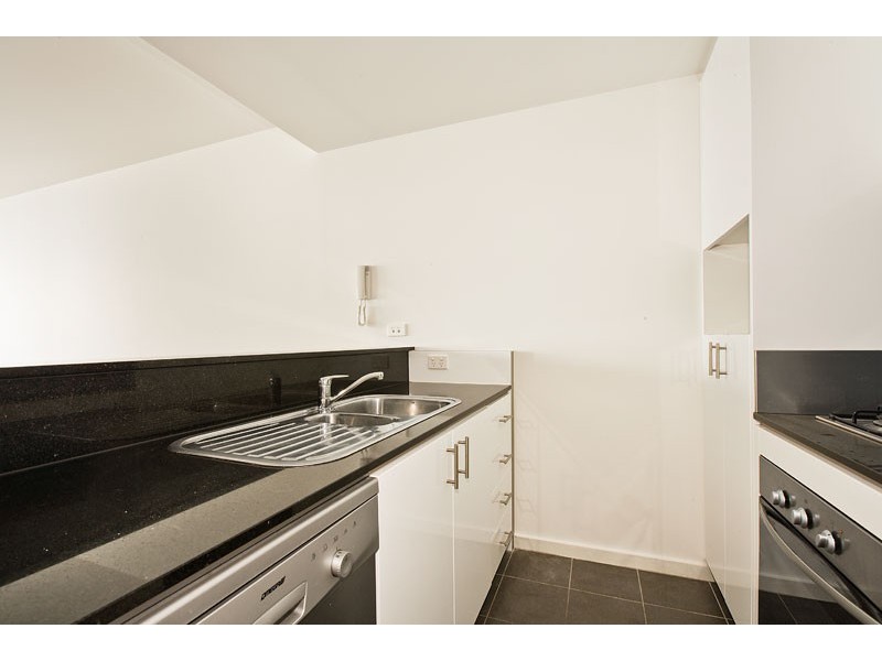 A702/57 Bay Street, Port Melbourne VIC 3207