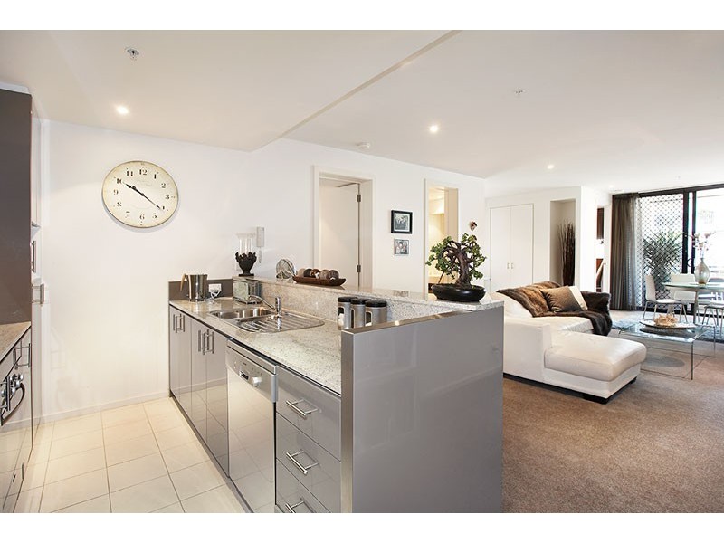 B201/55 Bay Street, Port Melbourne VIC 3207