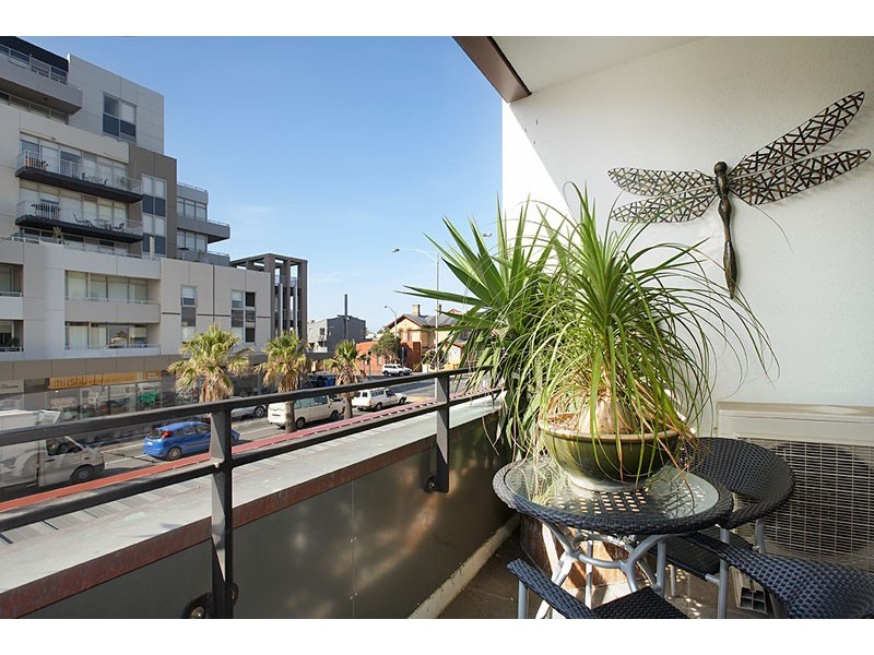 B201/55 Bay Street, Port Melbourne VIC 3207
