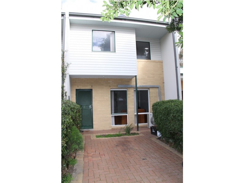 23 Clifford Street, Port Melbourne VIC 3207