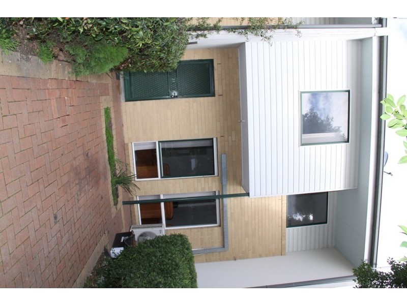 23 Clifford Street, Port Melbourne VIC 3207