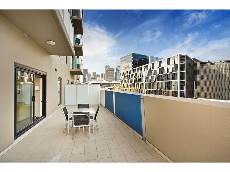 402/750 Bourke Street, Docklands VIC 3008