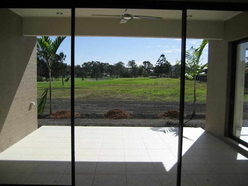 107 LAKESIDE COURT, Beenleigh QLD 4207