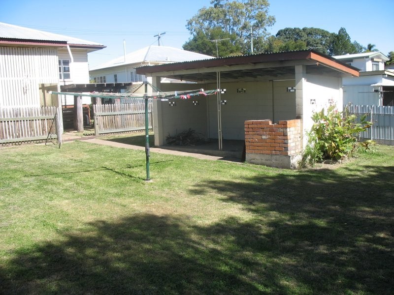 12 LANE STREET, Beaudesert QLD 4285