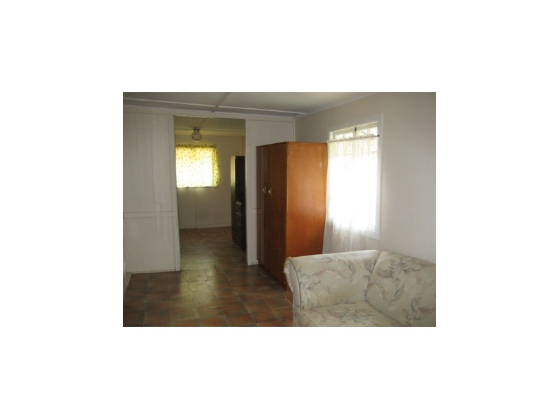 27 EAGLESFIELD STREET, Beaudesert QLD 4285