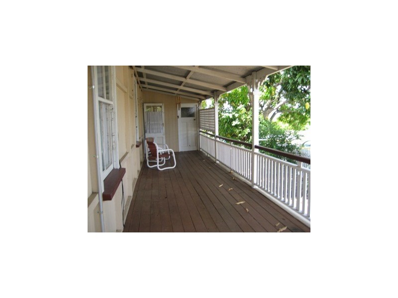 27 EAGLESFIELD STREET, Beaudesert QLD 4285