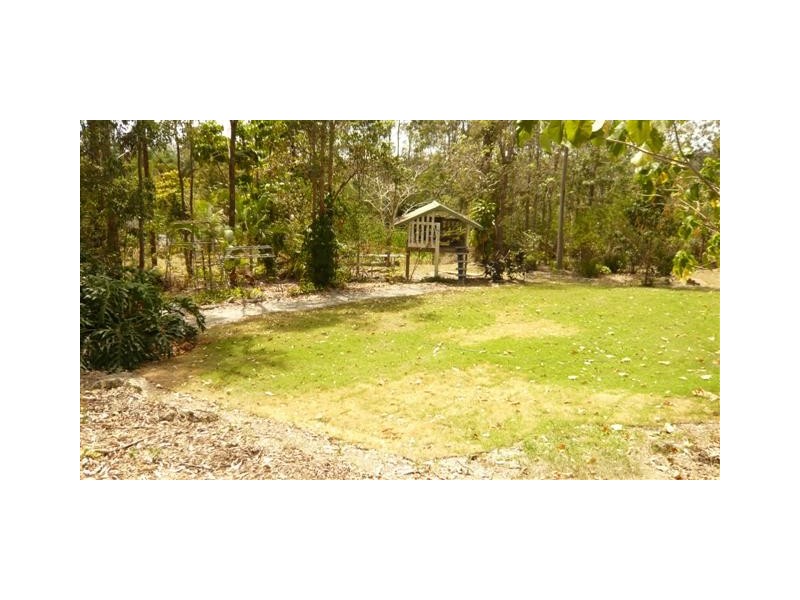 Yatala QLD 4207