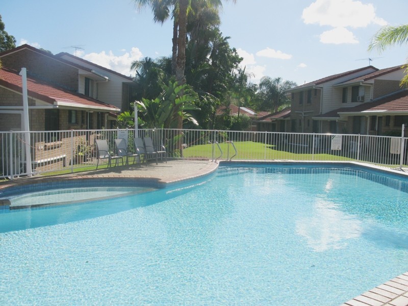 Mount Warren Park QLD 4207