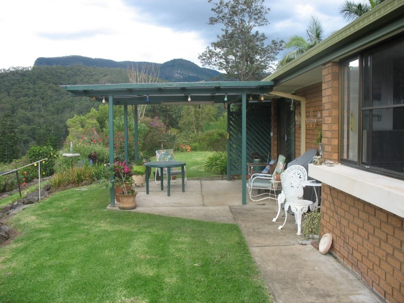 Lamington QLD 4285