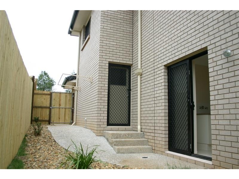 20 Serena Drive, Beaudesert QLD 4285