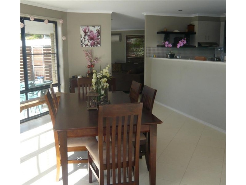 Edens Landing QLD 4207