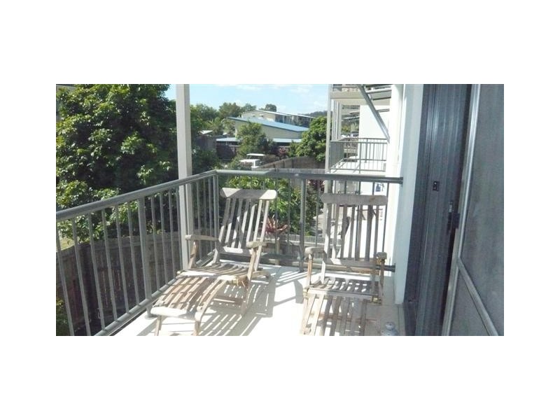 9/66 University Drive, Meadowbrook QLD 4131