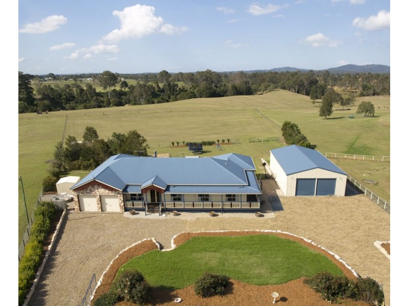 61 Pepperina Drive, Stockleigh QLD 4280