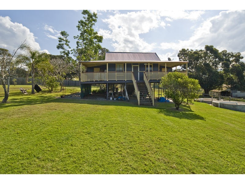 8 Dalgleish Road, Ormeau QLD 4208