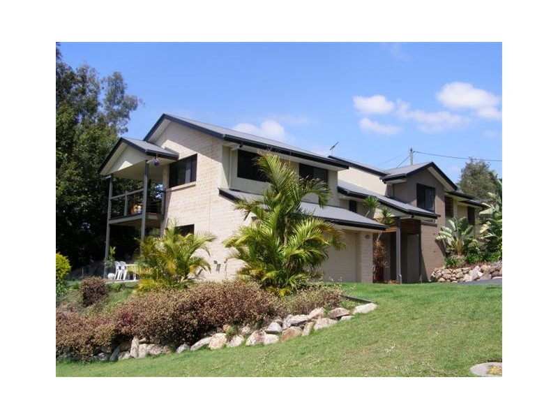 40 Ben Lexcen Court, Mount Warren Park QLD 4207